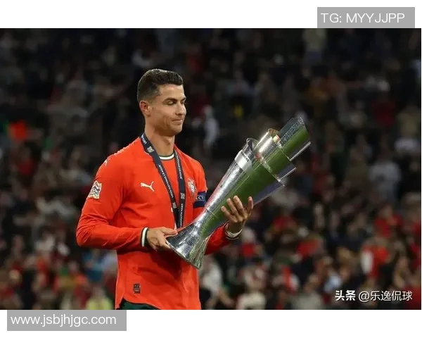 七号足球明星盘点与成就分析揭秘 七号足球明星盘点与成就分析揭秘