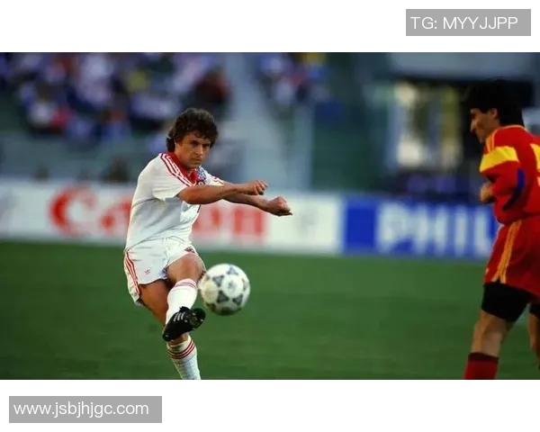 悼念足球界巨星的离世他的传奇将永存于球迷心中