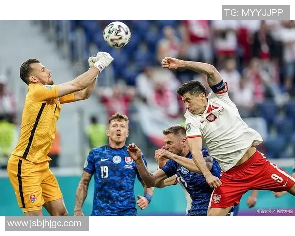 足球明星真实瞬间精彩合集高清图片展现他们的风采与激情