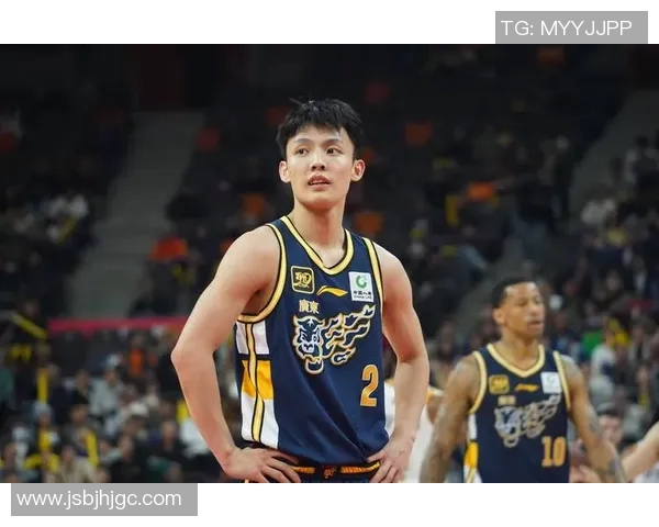 2016年CBA季后赛广东队对阵新疆队的精彩对决回顾与分析 2016年CBA季后赛广东队对阵新疆队的精彩对决回顾与分析