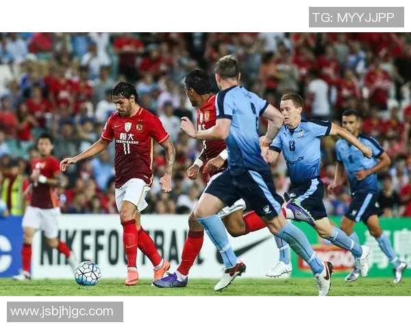 瓦斯科与利加大学的激烈对决展现足球魅力与团队精神 瓦斯科与利加大学的激烈对决展现足球魅力与团队精神