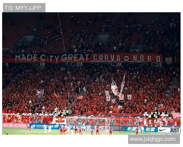 中国足球比赛直播全程回顾与精彩瞬间分享